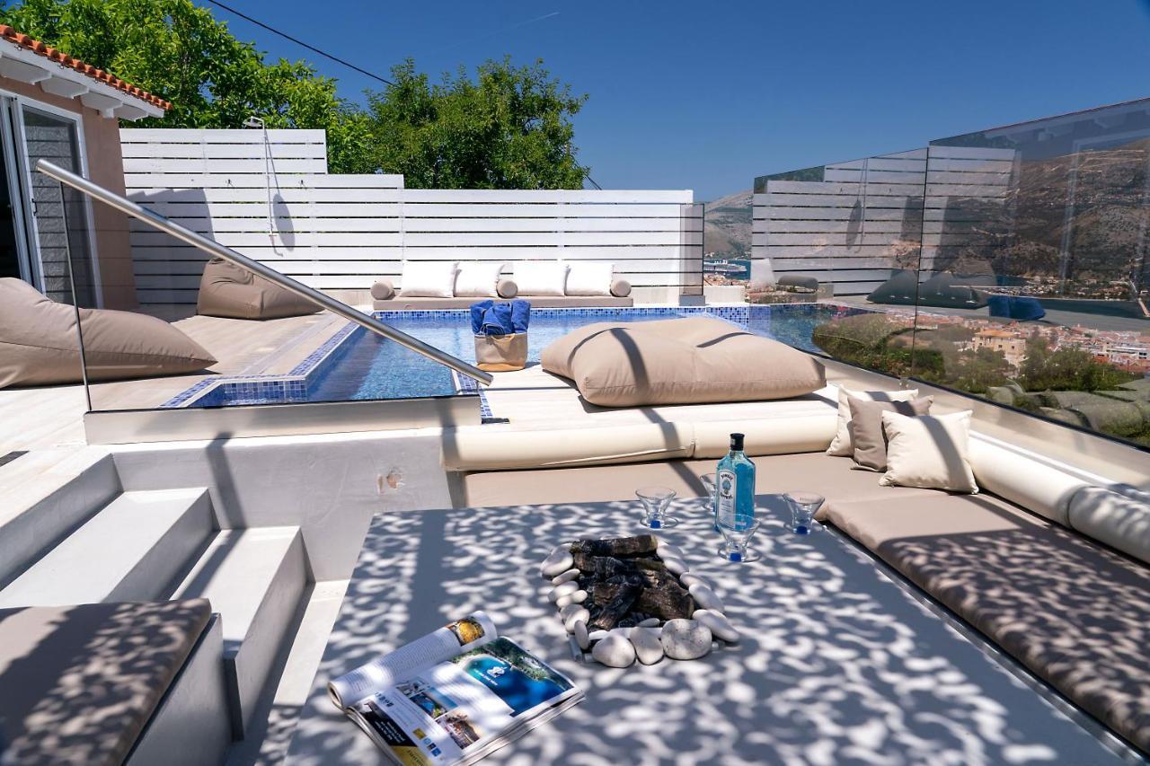 The "L" Suites & Apartments อาร์กอสโตลี ภายนอก รูปภาพ