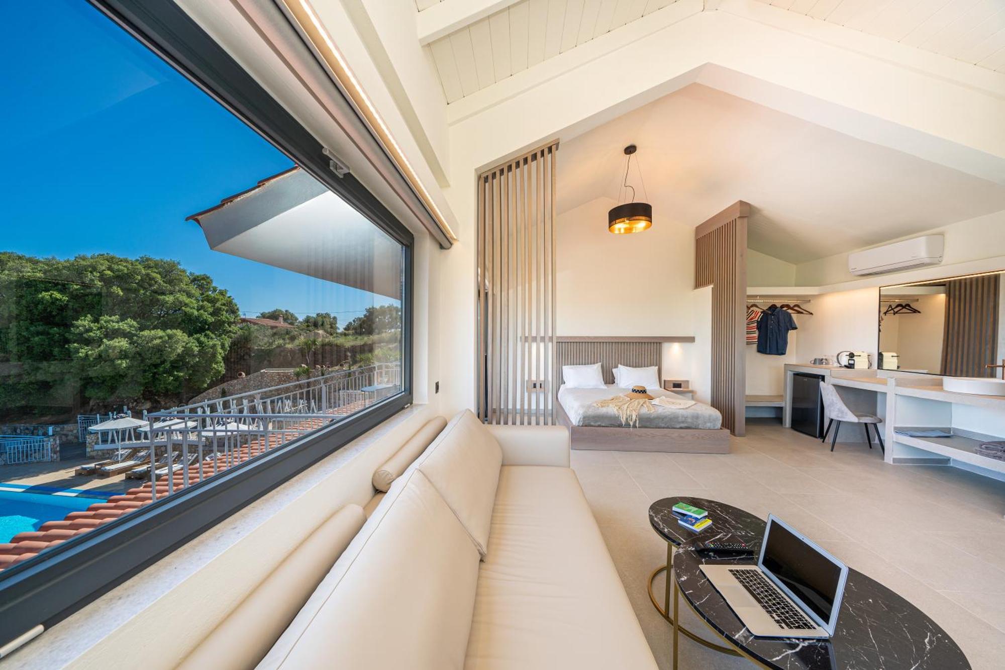 The "L" Suites & Apartments อาร์กอสโตลี ภายนอก รูปภาพ